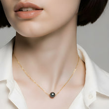 Load image into Gallery viewer, Single Black Tahitian Pearl Gold Choker