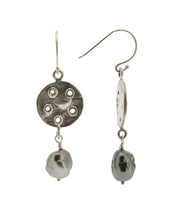 Load image into Gallery viewer, Bouton Black Pearl Earring
