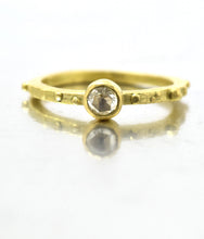 Load image into Gallery viewer, Diamond Solitaire 18K Gold