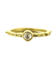 Load image into Gallery viewer, Diamond Solitaire 18K Gold